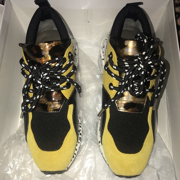 steve madden cliff yellow multi